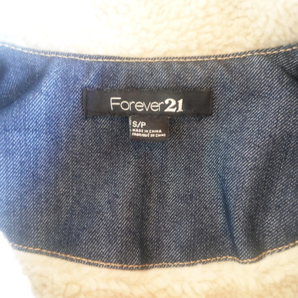 Vintage Y2K Forever 21 Denim Sherpa Lined Jean Jacket Womens Small Zip Up Retro - Picture 3 of 11